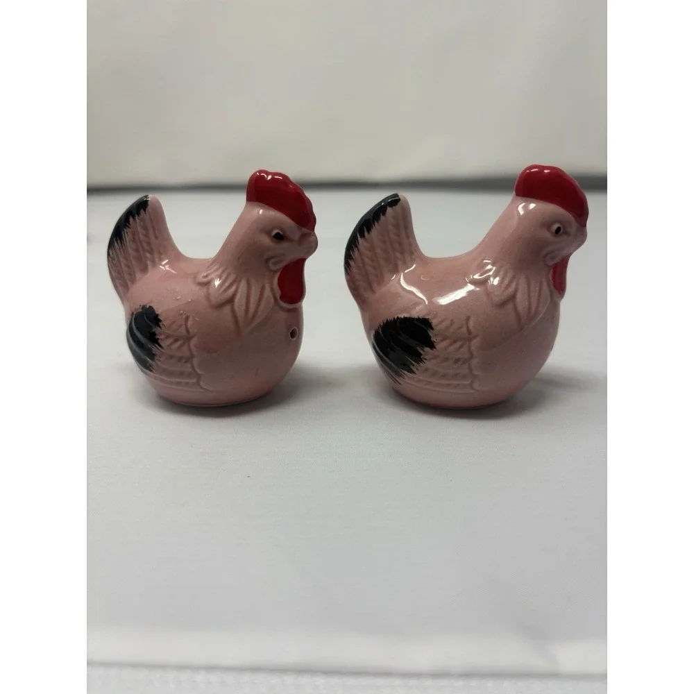 Vintage Pink Red Chicken Ceramic Salt & Pepper Shakers Farmhouse Cottage MCM
